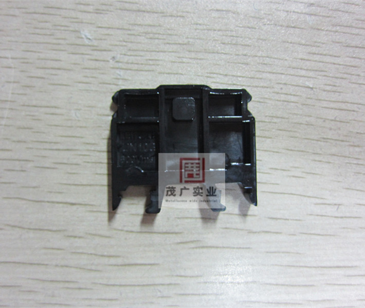 LEIPOLE REP Electric UN terminal block end plate UN10G