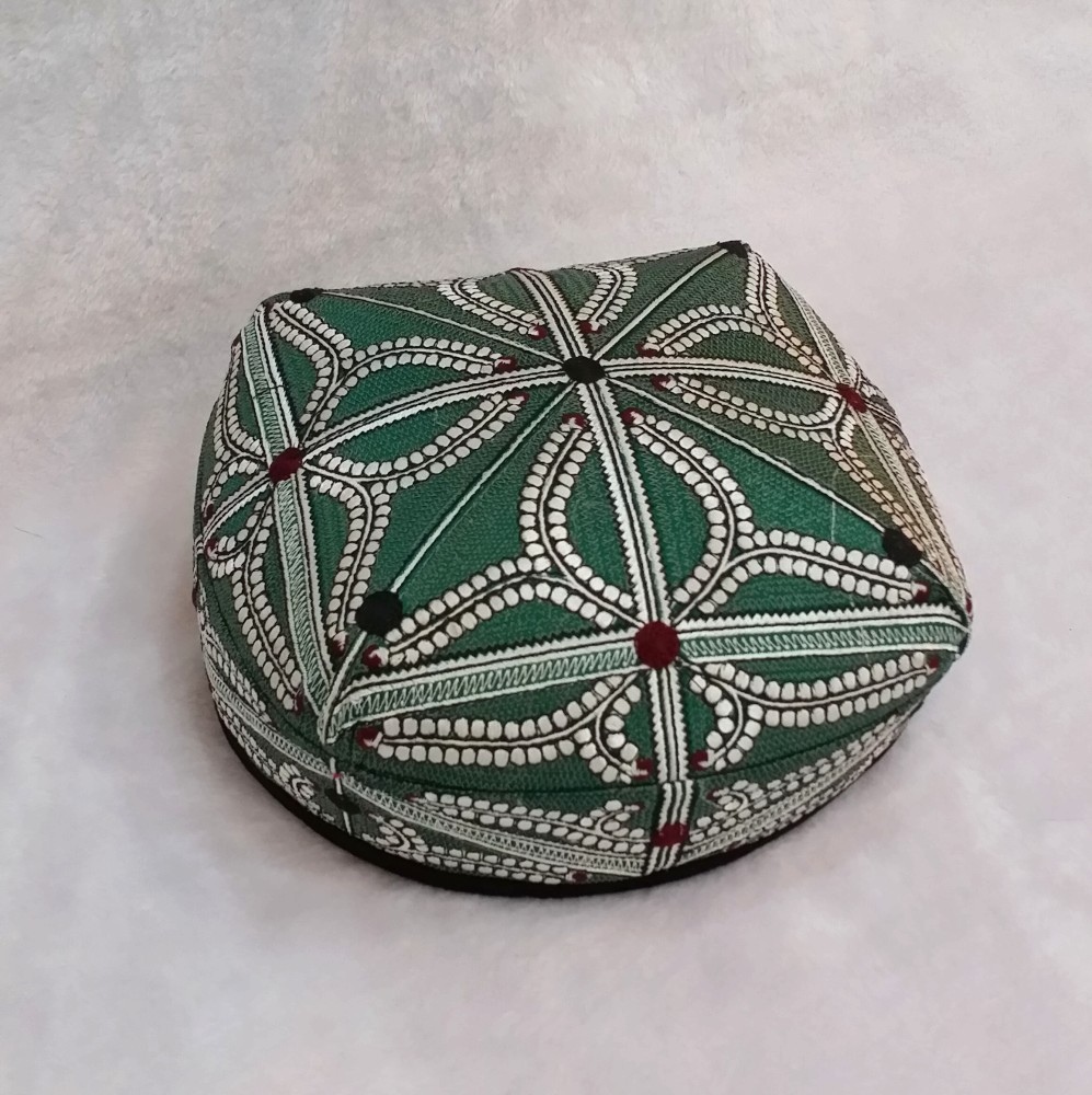 High-end men embroidery cap made pure hand-made of Xinjiang Uyghur Dance Plaza Dance