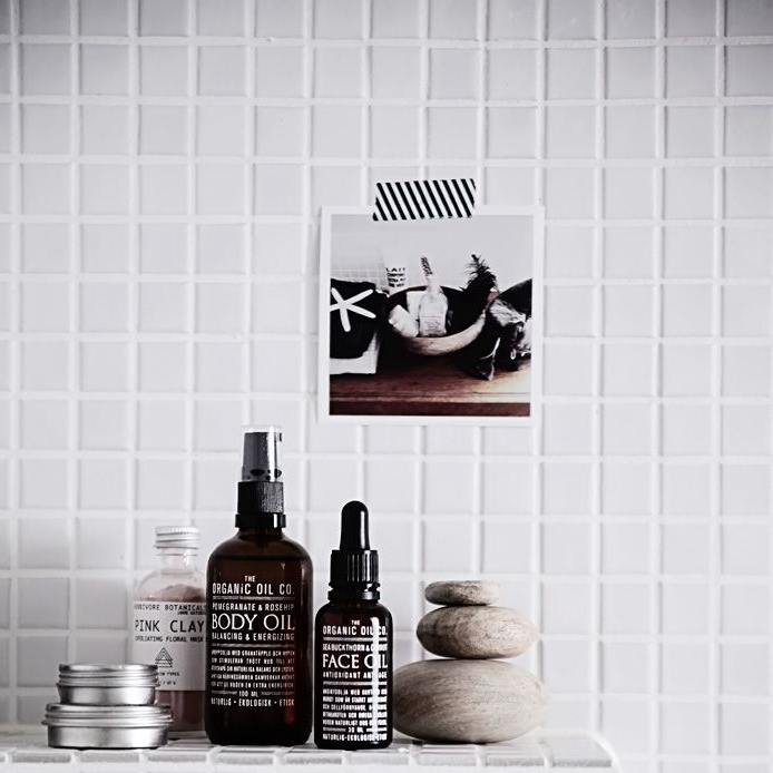 ����ʯ���ɫ�մ������˴�ש