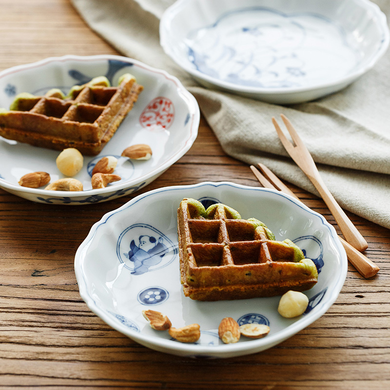 Blue winds hall of Japanese Blue and white porcelain tableware small plate round dish plate household cold dishes of disk all the plates