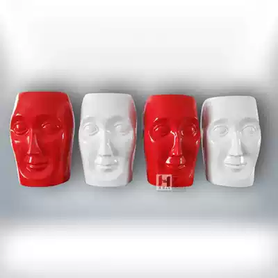 Creative resin Modern minimalist living room Abstract figure sculpture handicraft decoration Model room hotel decoration