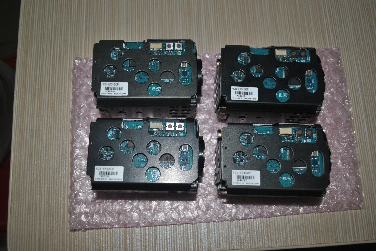 Secondhand detached machine FCB-EX45CP high-speed ball all-in-one machine core into colour new tripod head mechanism