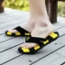 Mùa hè thoải mái massage pinch flip flops xu hướng dép của nam giới dép bình thường triều kéo non-slip bãi biển dép và dép đi trong nhà