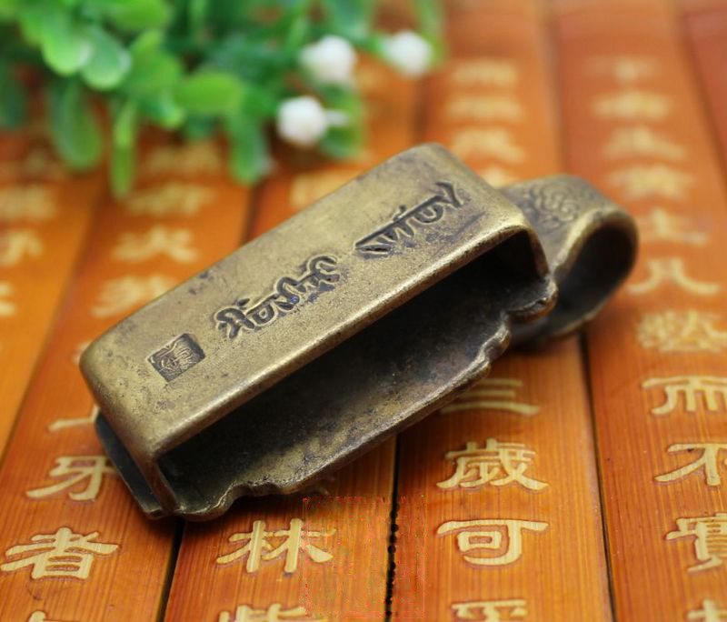 High-grade all-copper old-fashioned car key chain male waist hanging key chain antique old belt buckle Volkswagen Audi