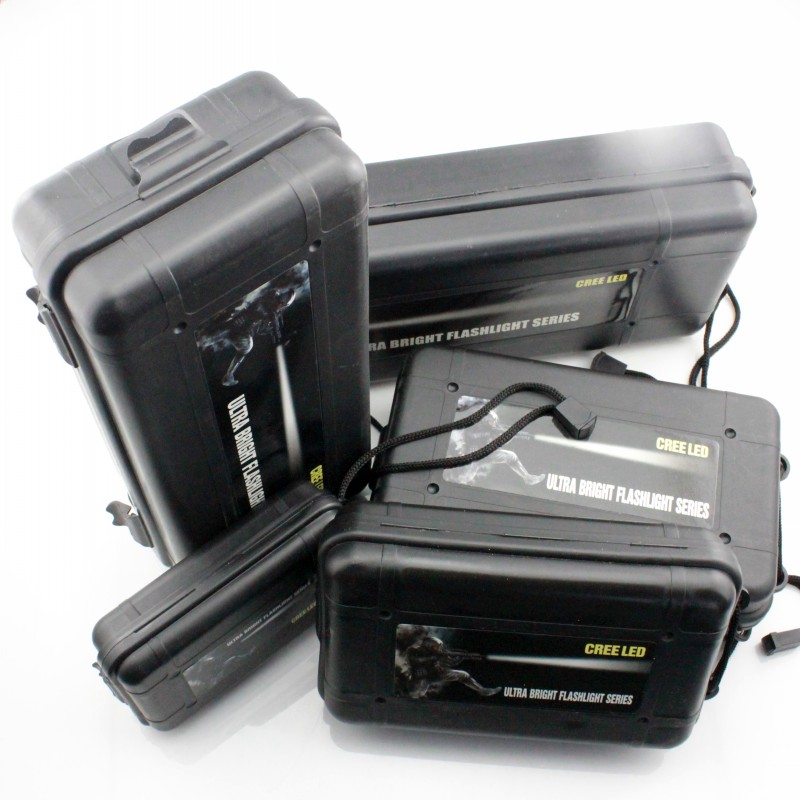 Plastic gift box intense light flashlight box suitable for various styles of flashlight