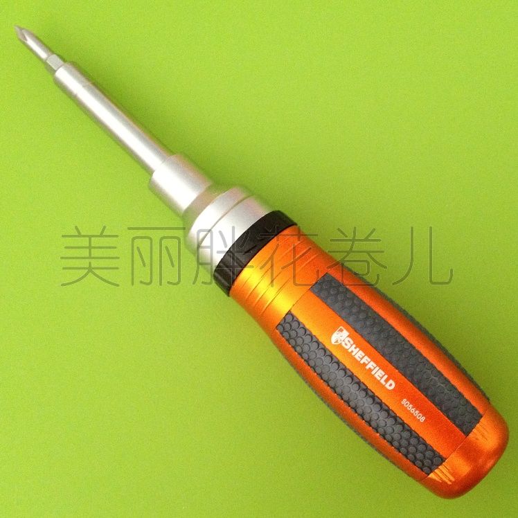 All-aluminum alloy six-in-one 6 with ratchet aluminum alloy handle screwdriver completely new