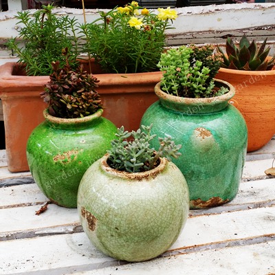 Fall in love with the garden glazed red pottery flowerpot retro indoor fleshy old pile large diameter breathable agate agate stone on the Gobi