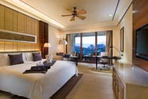 Crowne Plaza Sanya Center Crown Holiday Hotel Crown Luxury Large Bed Room