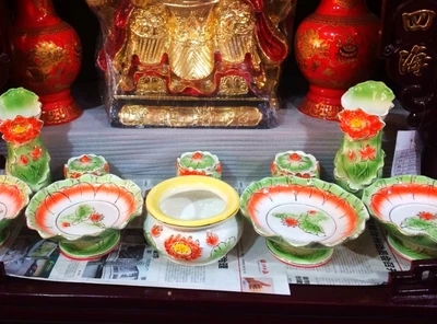 Ceramic for the Buddha's holy water cup fragrant stove vase fruit plate for disc Buddha front swing piece lotus green suit Buddha Hall