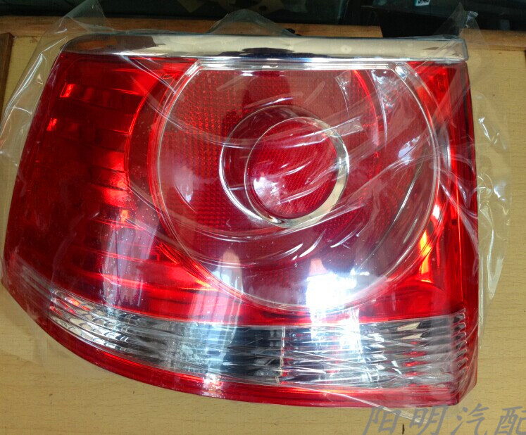 Suitable for 06 07 08 old harnessed rear tail lamp shell lamp semi - assembly steering lamp field taillight
