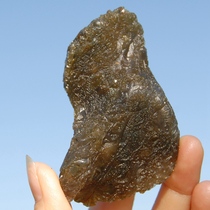 86g natural Xinjiang Bachu Montenegro agate rough stone meridians handles ornaments strange stones doves of peace