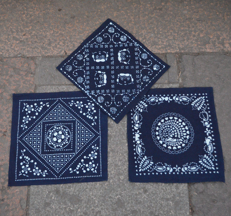 Wuzhen Specialty Hand-Printed and Dyed Blue Calico Small Square Scarf Handkerchief 35*35 Retro Ethnic Style Handkerchief Small Headscarf