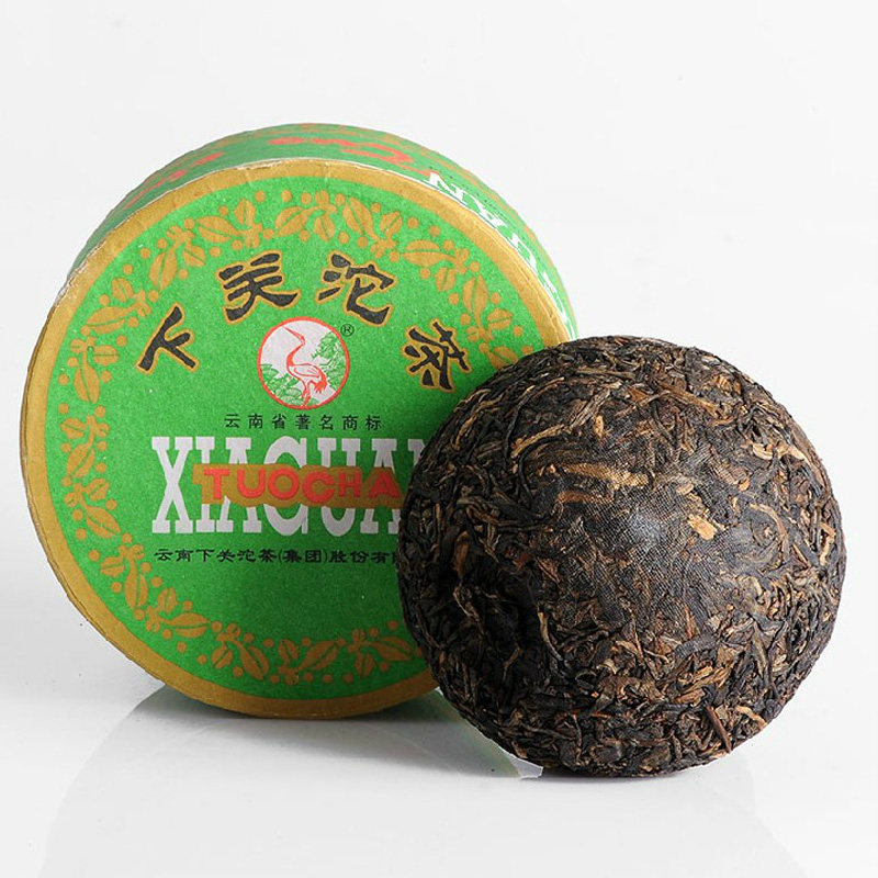 The extraction of tea leaves Pu'er tea Yunnan Pu'er tea Lower Kuocha Tea 2006 Lower Kuantuo Green Box raw tea 100g boxes