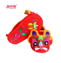 New traditional handmade childrens embroidery soft sole tiger head single shoes tiger shoes spring and autumn shoes centenarian mens and womens toddler shoes