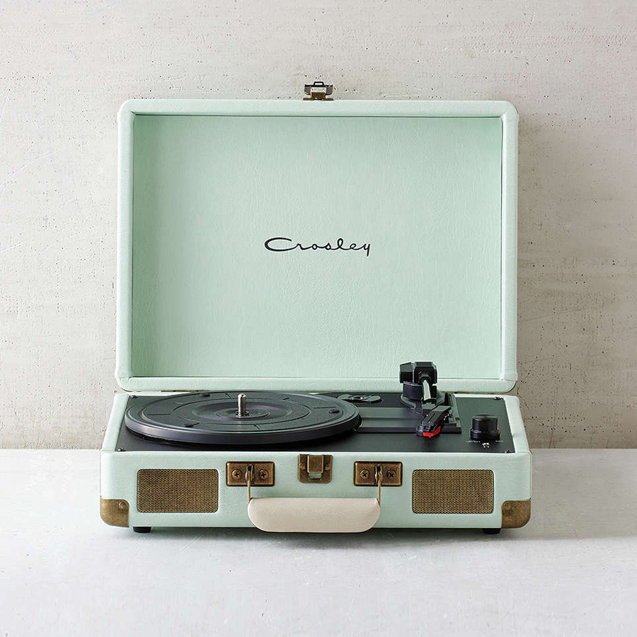 Crosley cruiser deluxe. проигрыватель пластинок alive audio. виниловый проигрыватель alive audio stories. виниловый проигрыватель gpo attache. Alive vintage проигрыватель.