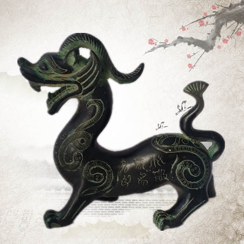 Antique bronze ornaments, copper, home decorations, hall, living room, ornaments, metal, desktop