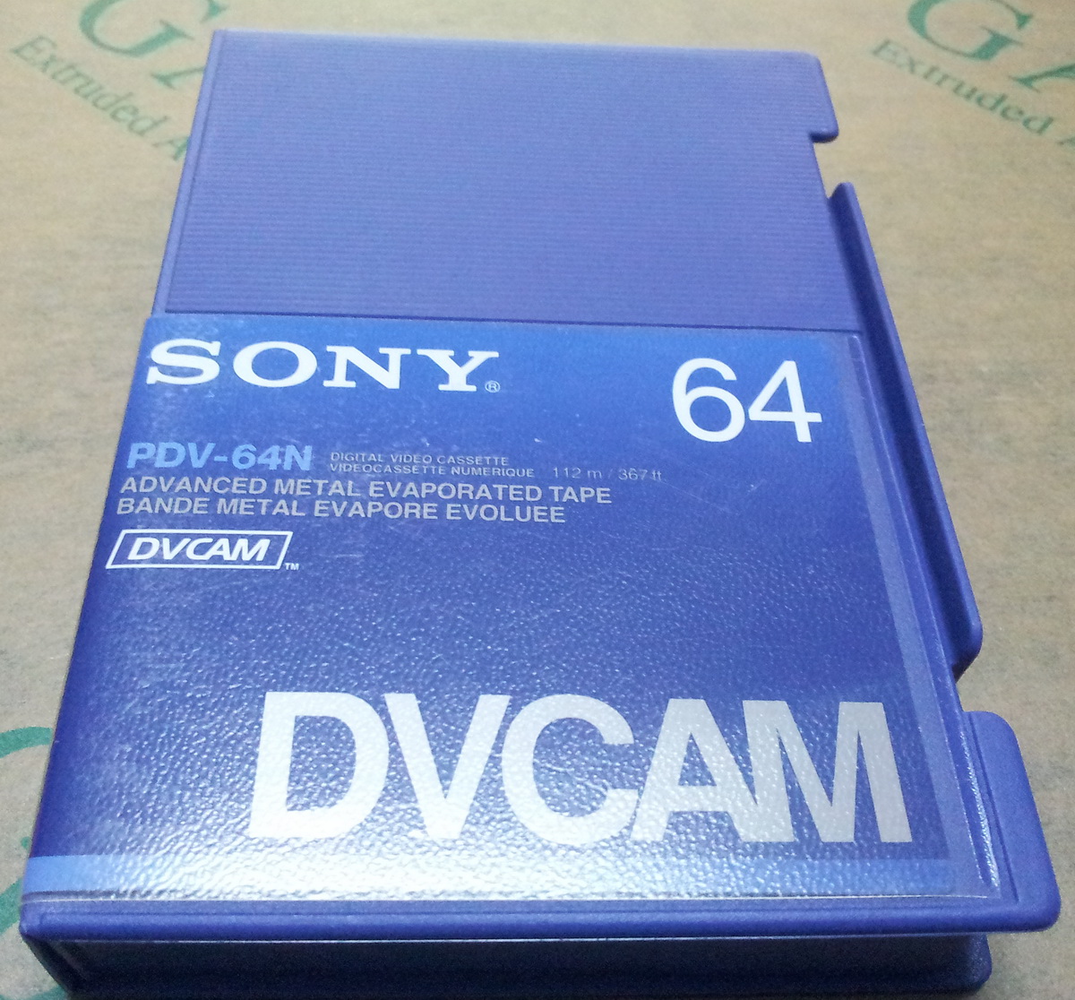 SONY DVCAM PDV-64N DVCAM 64 METAL TAPE VIDEO