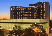 Renaissance Beijing Wangfujing 5-star Jinmao Hotel includes double early late check-out