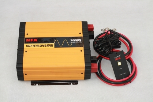 NFA纽福克斯1000W/1500/2000W纯正正弦波12V/24V转220V车载逆变器