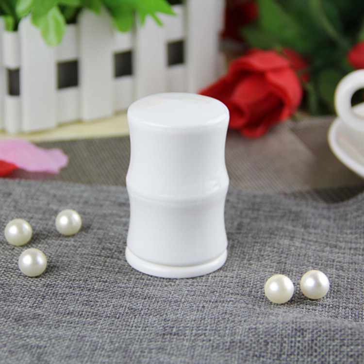 Restaurant hotel home high-grade ceramic toothpick tube home pure white creative fashion ceramic toothpick tube storage box
