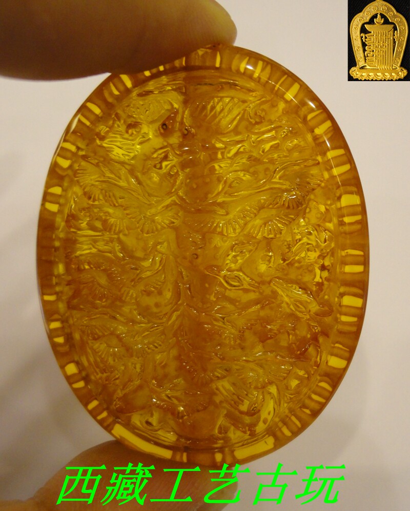 The fall of the body of the amber 