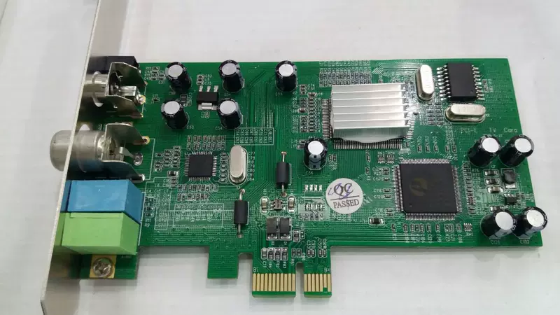 PCI-E ТВ карта ТВ карта ТВ коллекция карта LED ТВ карта внешнего экрана большой экран ввод