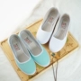 Giày đơn nữ mùa thu 2018 mới nhỏ giày trắng nữ phong cách retro hoang dã thấp giúp Hanfu dày đế nêm giày khiêu vũ giản dị giày skechers nữ