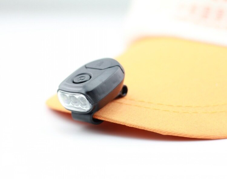 New product Mini hat light 3LED clip hat light fishing light fishing light Night fishing on bait small head lamp working light