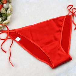 ຜະລິດຕະພັນໃຫມ່ເປີດຕົວ 100% mulberry silk silk underwear women's T-pants lace-up jacquard thong