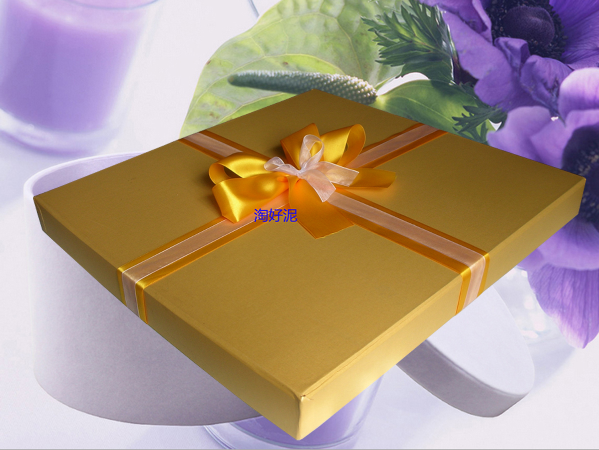 Upscale Square Gift Box Oversized Frame Box Gown Box Photo Frame box Special Number 48 * 50 * 7cm * 7cm