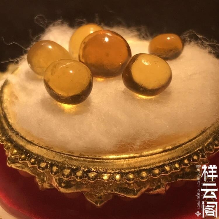 Yangon Museum Sakyamuni Buddha Amber Coloured Nau Firm for Gaucal Box Sheerita