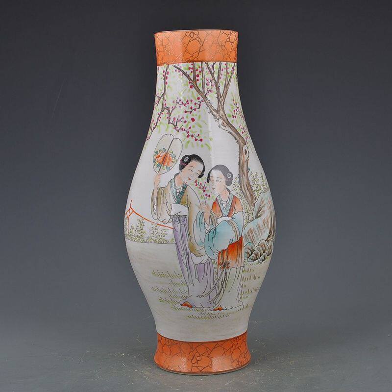 Qing Official Kiln made of Jiangling Colorful Peach Blossom Beauties Olive Bottle Ancient Play Antique Porcelain Ware