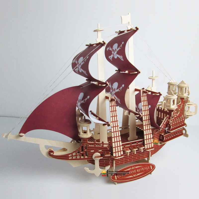 Antique Wooden Small Wooden Sailing Ship Models Handmade Crafts