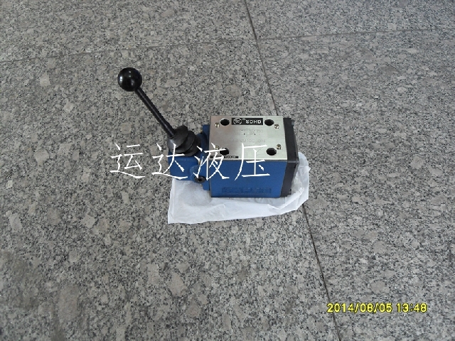 High pressure manual directional control valve Hydraulic valve Plate hydraulic valve 4WMM10G F 4WMM10E F