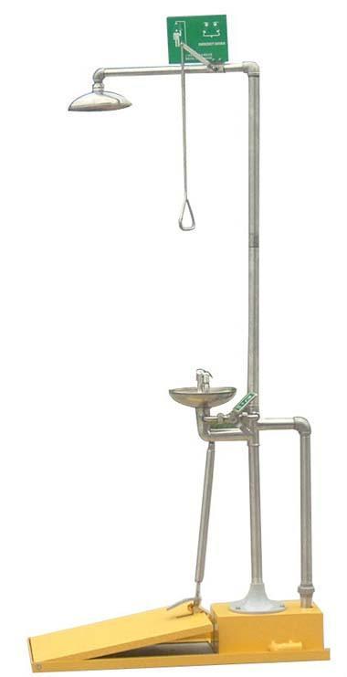  Yurong 304 stainless steel large pedal automatic emptying emergency shower inspection factory spray eyewash device