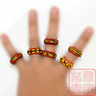 Free shipping of Yi ethnic rings from Daliangshan, lacquerware handicrafts, painted wooden rings, Yi ethnic ornaments from Xichang, Sichuan