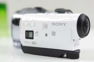 Sony Sony HDR-AZ1VB mặc HD máy ảnh kỹ thuật số cưỡi phụ kiện thiết lập chính hãng