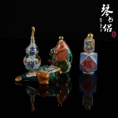 Qinshu Couple Jingdezhen antique porcelain Qianlong style pastel snuff bottle handle piece Cultural and play art ornaments