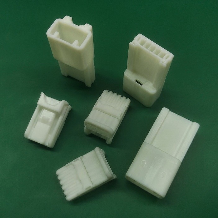 Suitable for ToyotaMazda anti-dazzling mirror plug connector 12366 12365 5PIN original dress