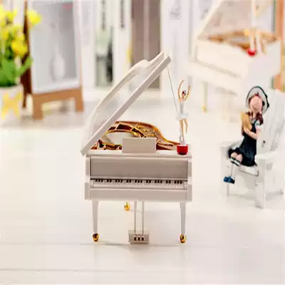 Creative rotating music box Music box dancing girl Piano Valentine's Day Birthday gift European novelty ornaments