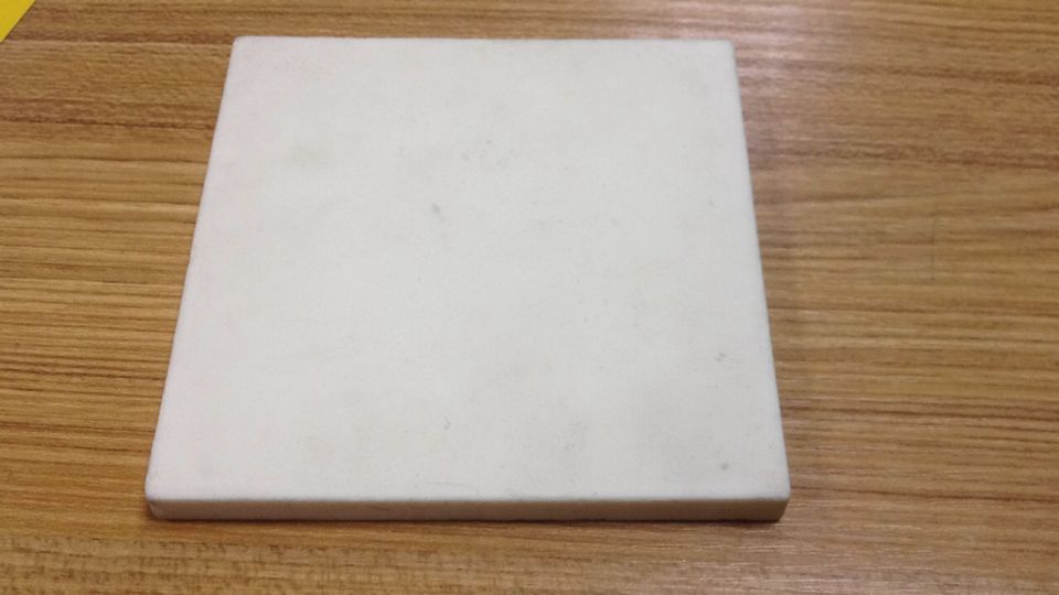 坩埚盖板，氧化铝片，刚玉片，氧化铝瓷片，刚玉瓷片，氧化铝瓷板