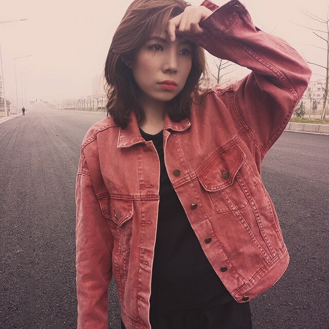 Brick red large size candy color rust red denim jacket female loose bf spring and autumn Korean version of the color coat 2023 new