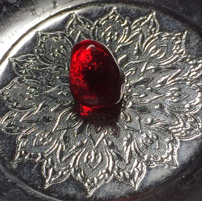 Shakyamuni Buddha Buddha solid son original sound red heart diamond Tibetan stupa