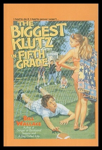 【预售】The Biggest Klutz in Fifth Grade