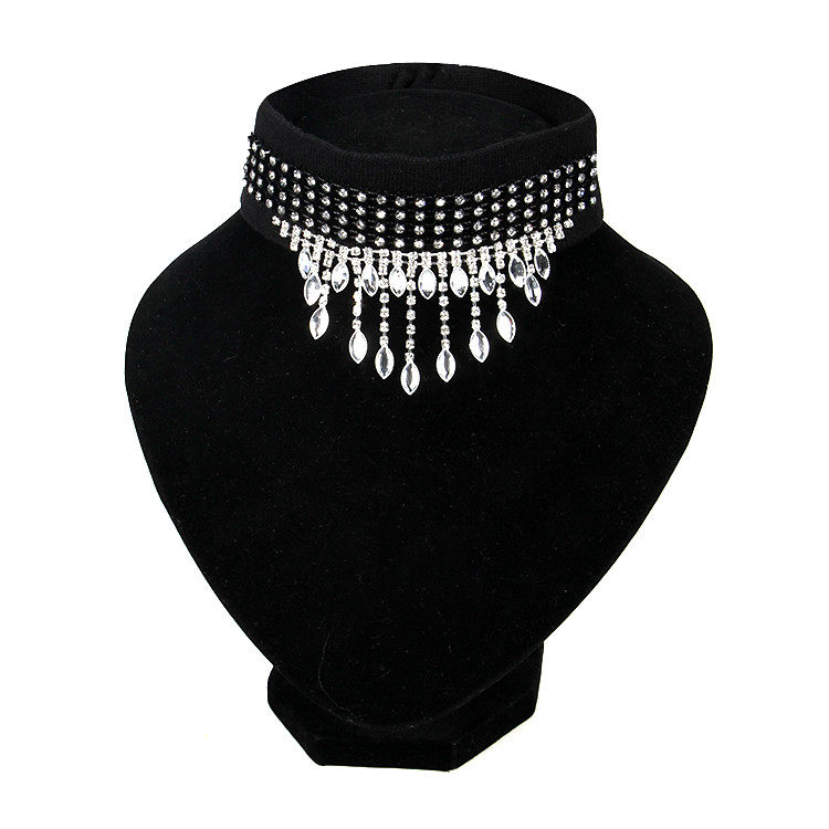 Autumn and winter neck protection women's scarf warm scarf necklace pendant necklace A diamond wedding dress party Korean set chain