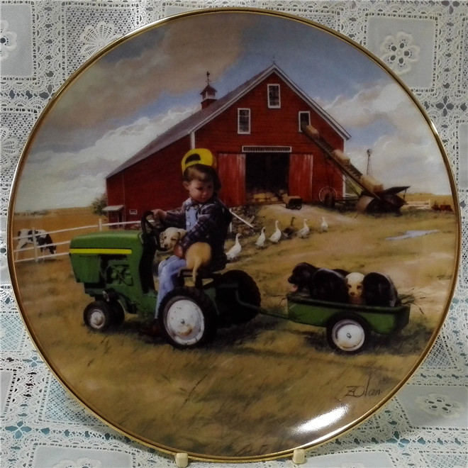 Danbury Mint Small Tractor Handle Limited Edition Collection Decoration Disk (20 5cm in diameter)