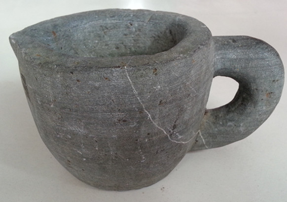 Antiques and antiques Huizhou stone carving Qing Dynasty Yixian Qingshi pot medicine research old stone mortar pen wash flower pot old stone carving