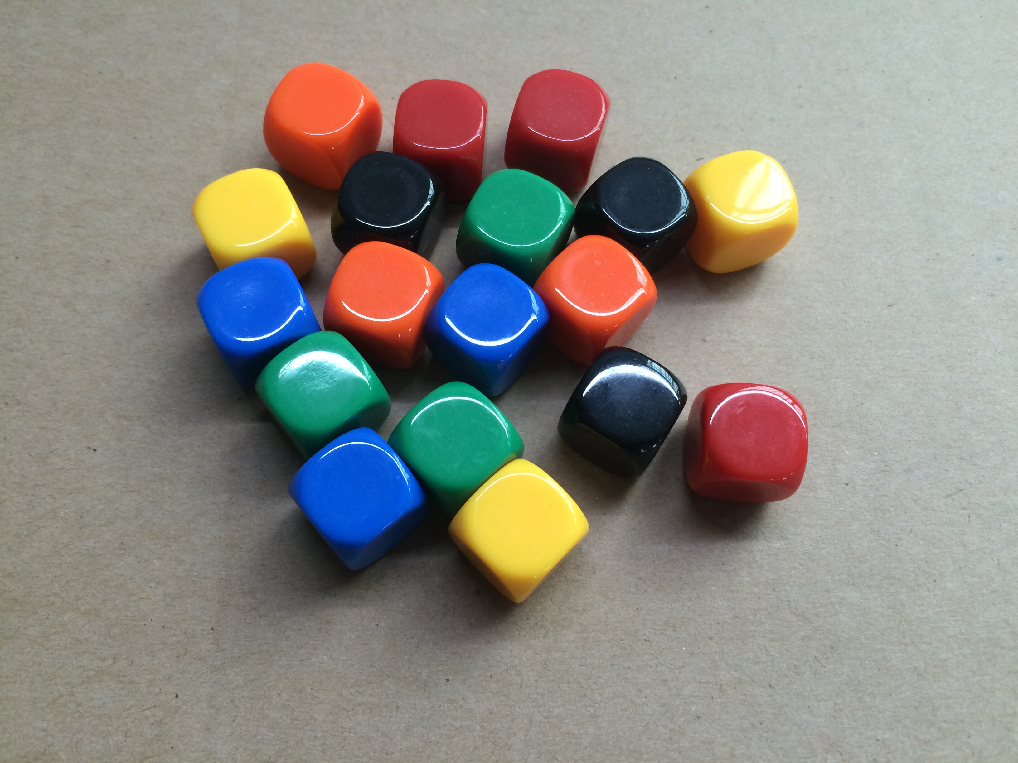 16mm and 18mm rounded corner light plate dice good blank gloss color can provide engraving printing personality customization