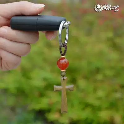Mai Quan handmade sandalwood cross keychain car key pendant green sandalwood jewelry Christian gift