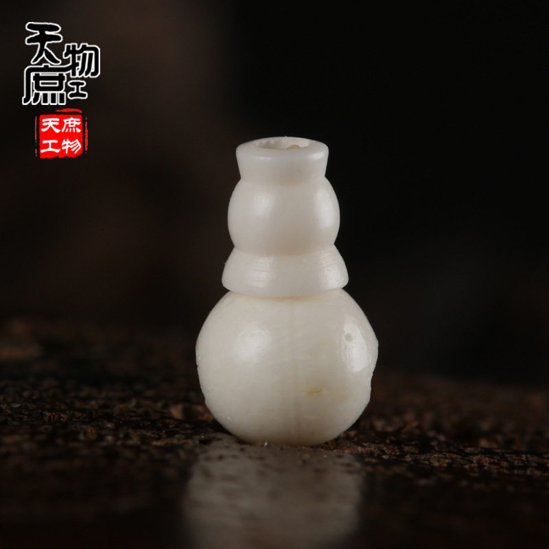 Natural cow bone Buddha head tee Seiko Tibetan two-piece Buddha head Star Moon King Kong Buddha beads tee Buddha head accessories S
